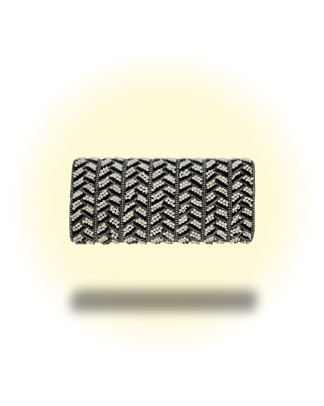 Zigpearl Clutch