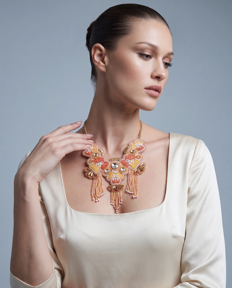 Rosa Peony Necklace